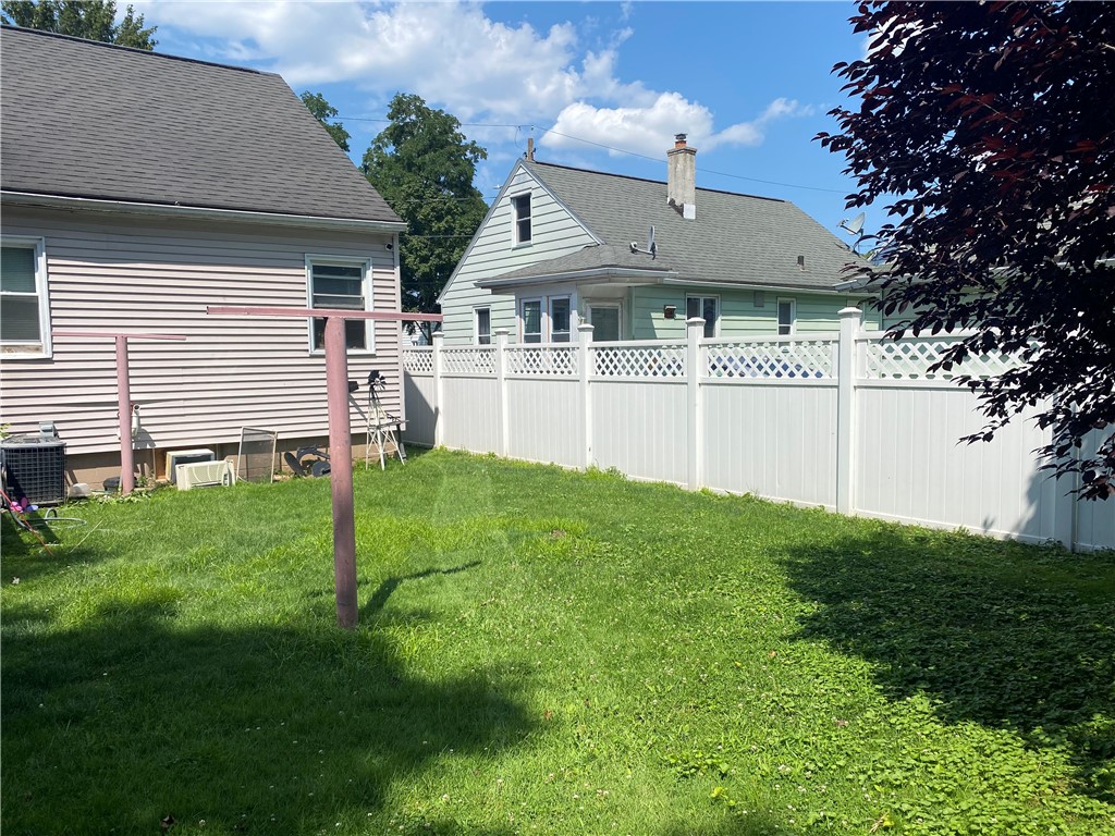 36 Florack Street Rochester, NY 14621 - Photo 10 of 10 Yard