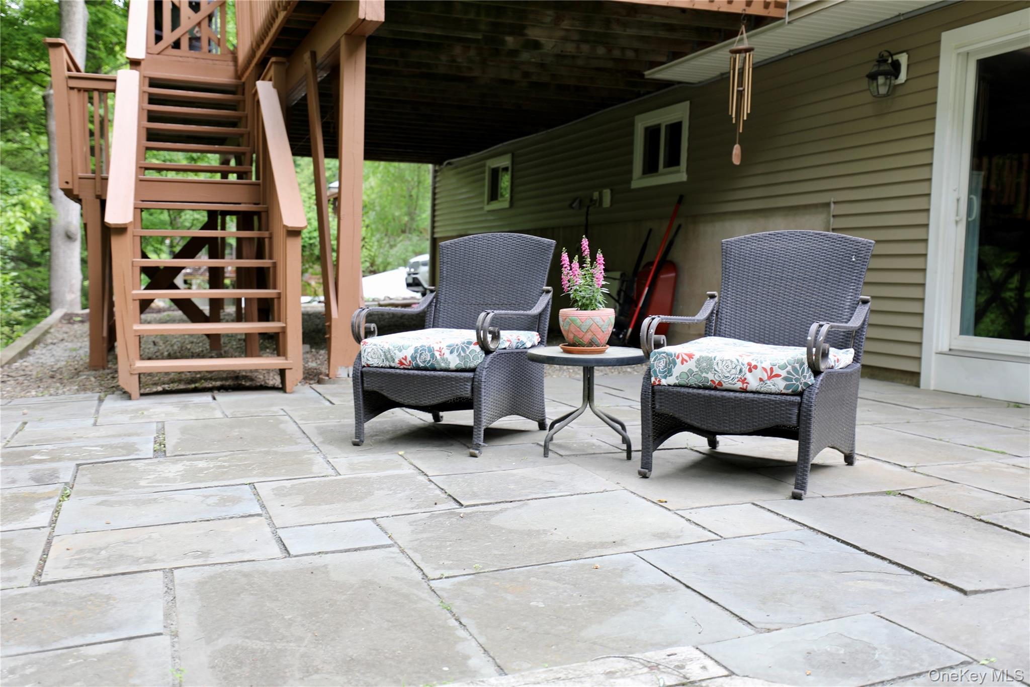 7 David Road Somers, NY 10589 - Photo 27 of 41 Lower patio