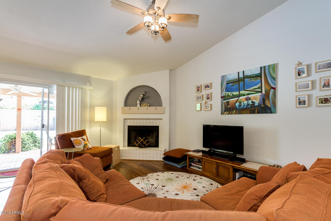 1213 East Grandview Road Phoenix, AZ 85022 - Photo 9 of 39 10-Grandview