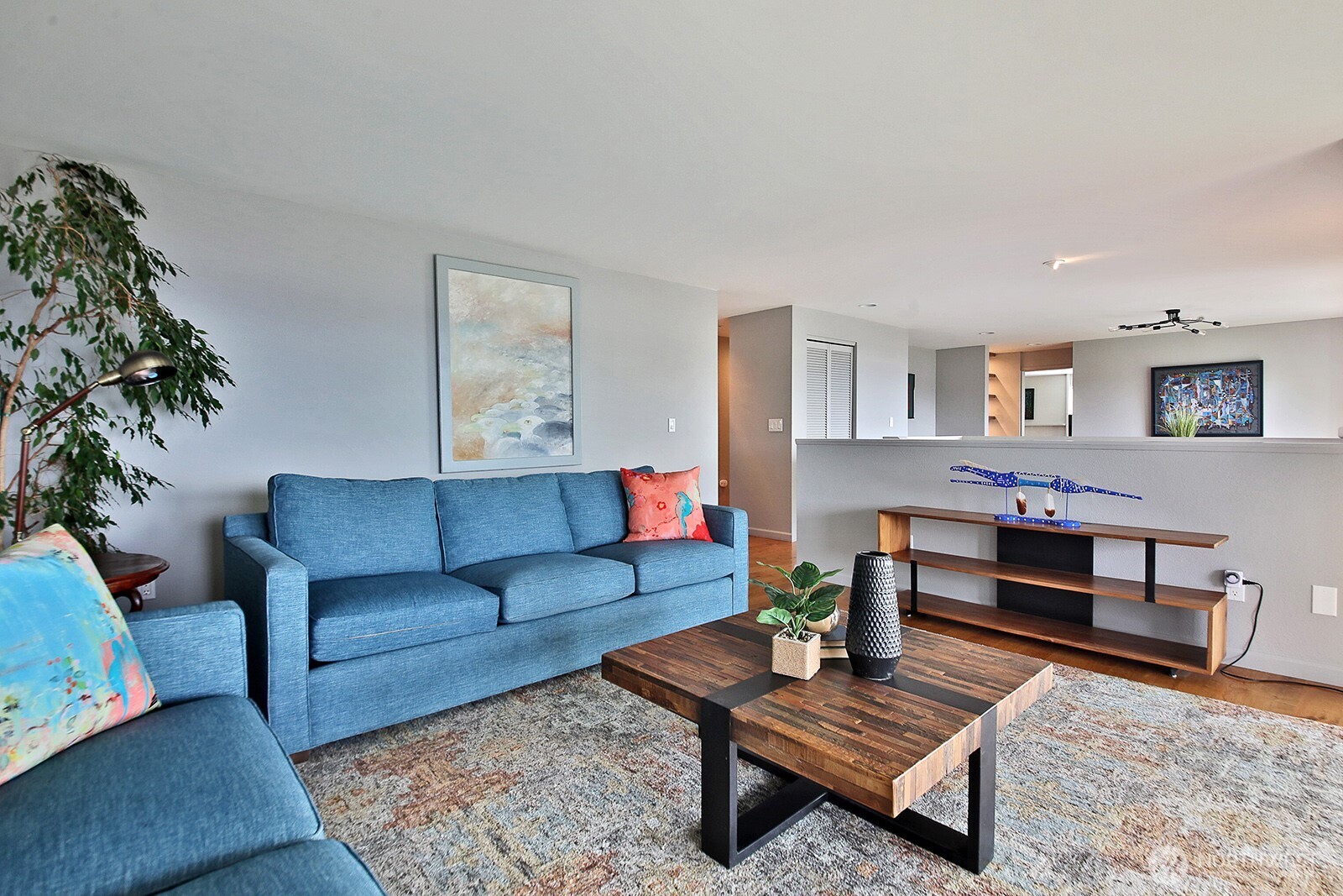 5539 Mutiny Sands Road Freeland, WA 98249 - Photo 5 of 40