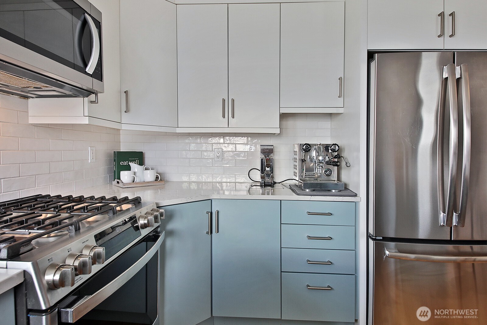 5539 Mutiny Sands Road Freeland, WA 98249 - Photo 10 of 40