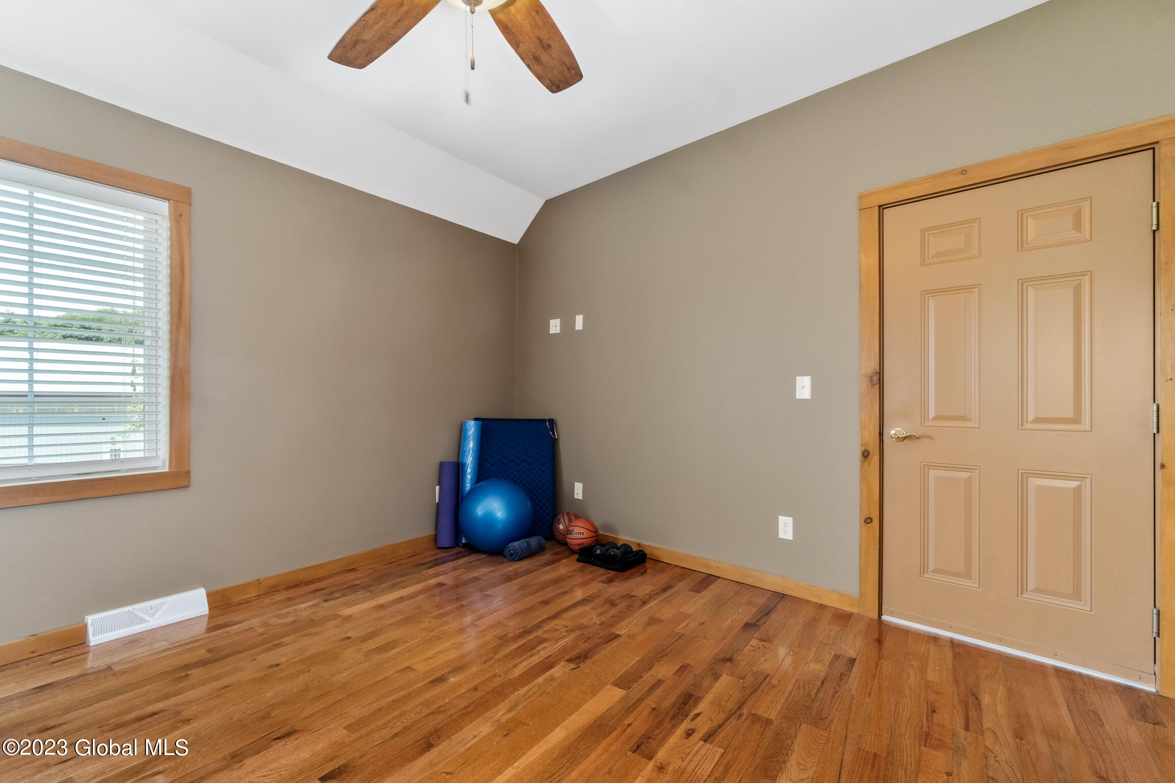 771 Grooms Road Rexford, NY 12148 - Photo 18 of 33 17