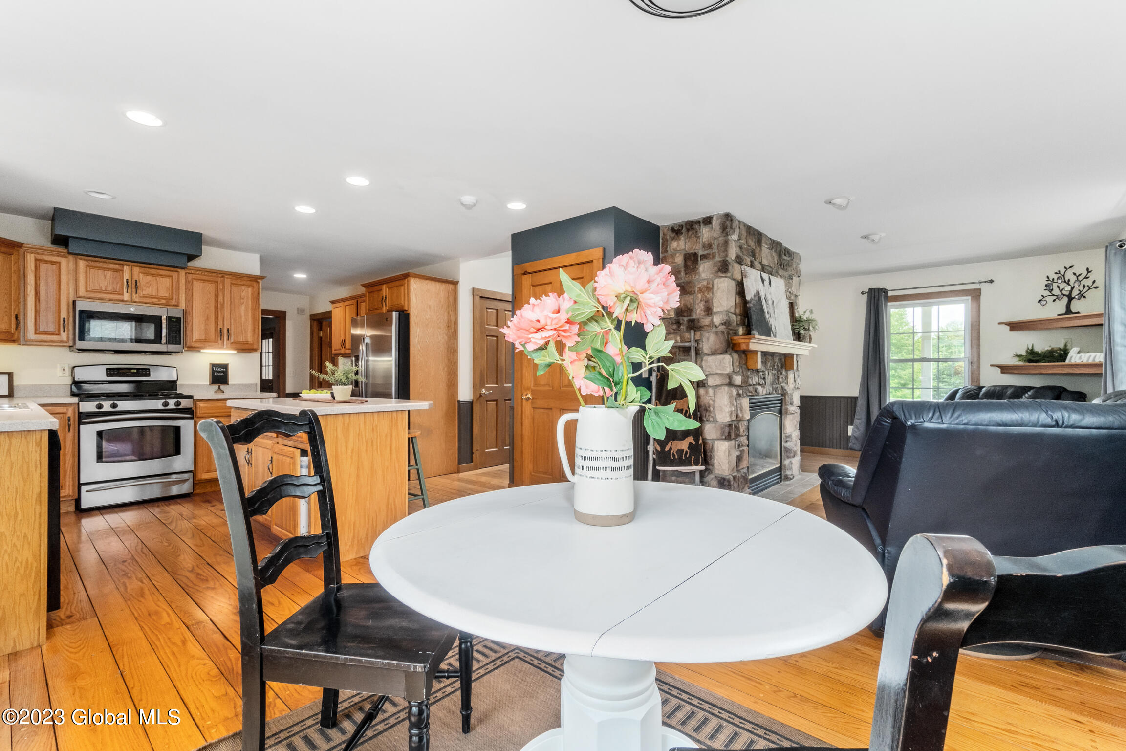 771 Grooms Road Rexford, NY 12148 - Photo 6 of 33 5