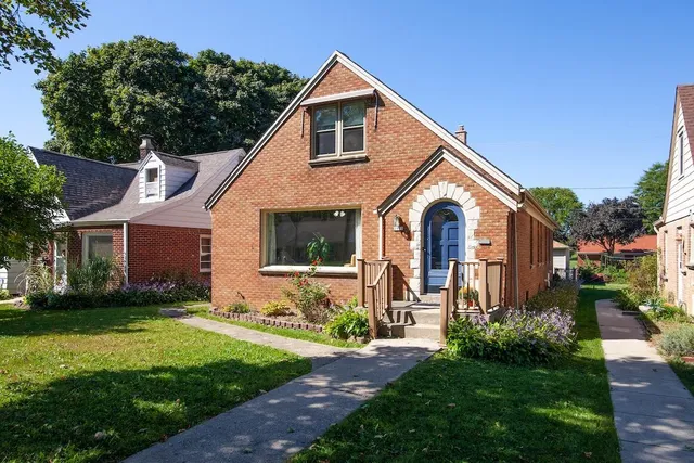 $385,000 | 2919 North 85th Street, Milwaukee, WI 53222