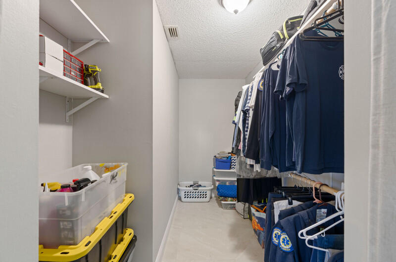 702 Wingfoot Drive, Unit D Jupiter, FL 33458 - Photo 27 of 39 Second Walkin