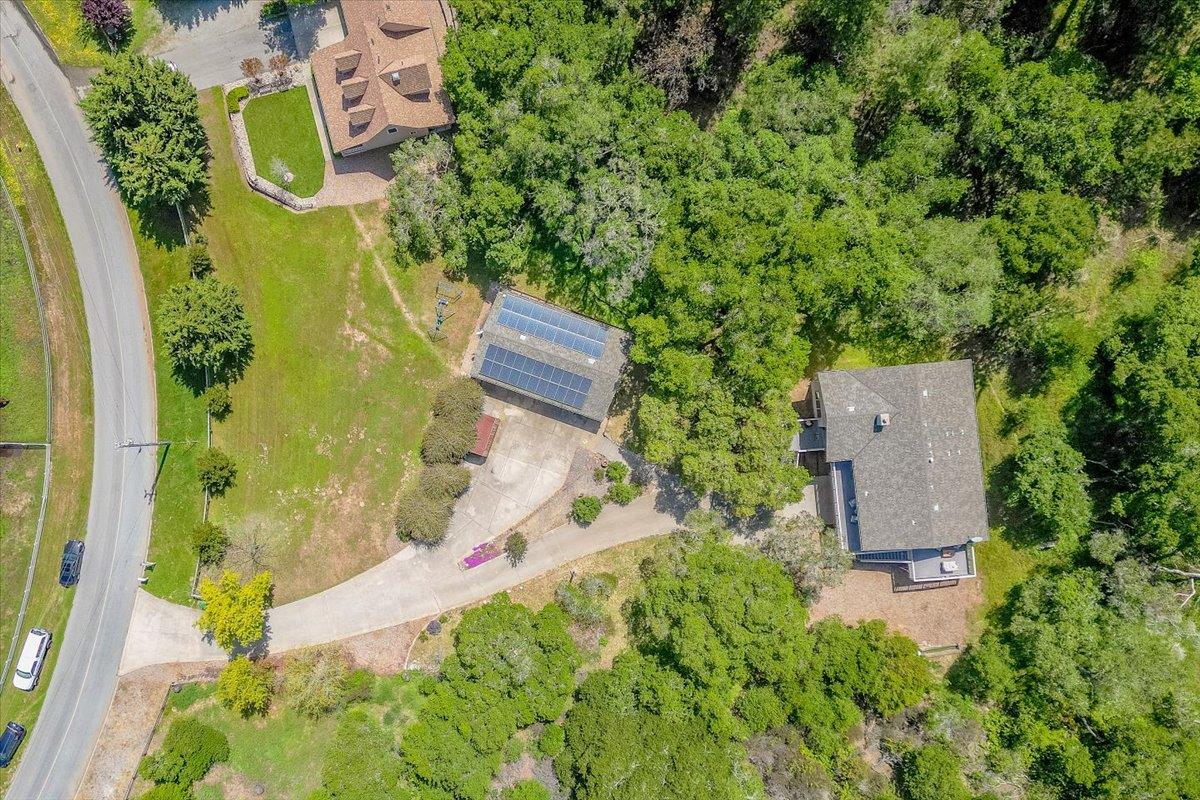8935 Coker Road Salinas, CA 93907 - Photo 88 of 90 an aerial view of a house with a garden
