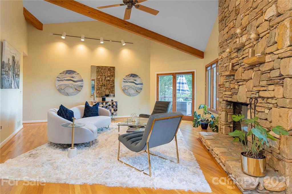 1398 Macedonia Road Saluda, NC 28773 - Photo 11 of 48 Gallery Image 11