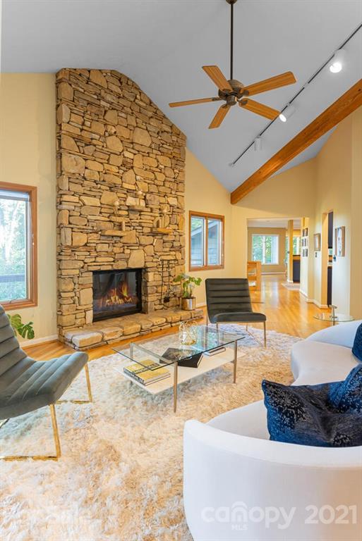 1398 Macedonia Road Saluda, NC 28773 - Photo 13 of 48 Gallery Image 13