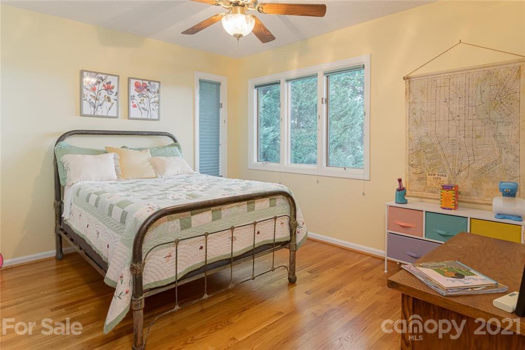 1398 Macedonia Road Saluda, NC 28773 - Photo 24 of 48 Gallery Image 24
