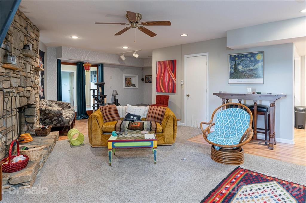 1398 Macedonia Road Saluda, NC 28773 - Photo 31 of 48 Gallery Image 31