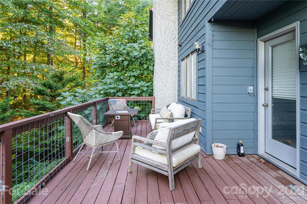 1398 Macedonia Road Saluda, NC 28773 - Photo 38 of 48 Gallery Image 38