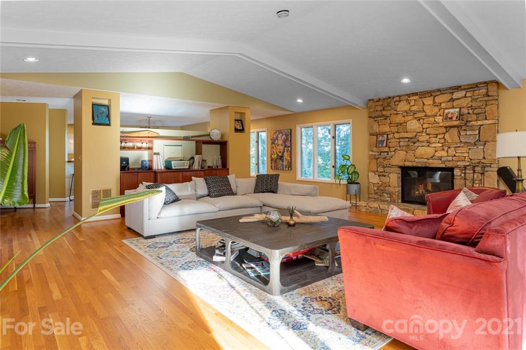1398 Macedonia Road Saluda, NC 28773 - Photo 8 of 48 Gallery Image 8