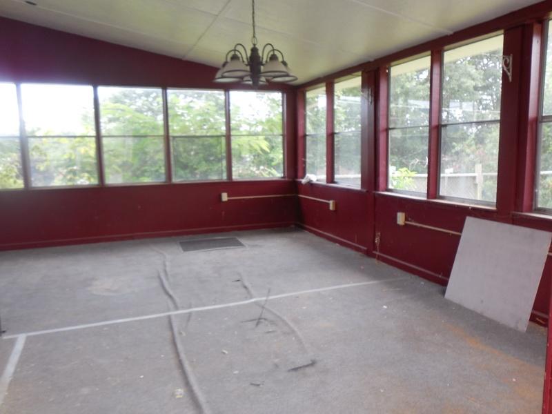 313 Frontier Road Northeast Roanoke, VA 24012 - Photo 13 of 15 PORCH