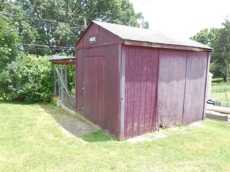 313 Frontier Road Northeast Roanoke, VA 24012 - Photo 15 of 15 STORAGE BUILDING