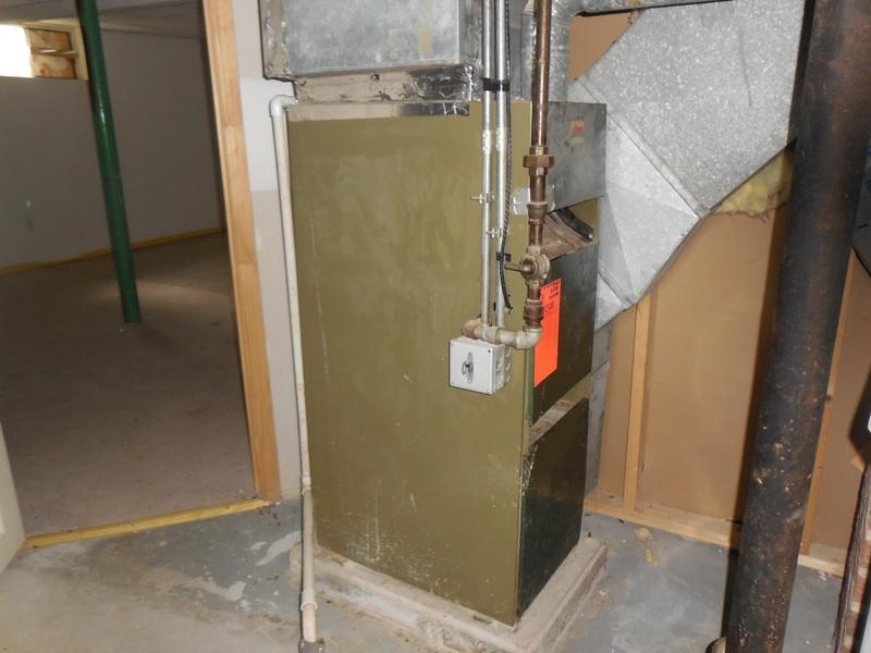 313 Frontier Road Northeast Roanoke, VA 24012 - Photo 9 of 15 FURNACE