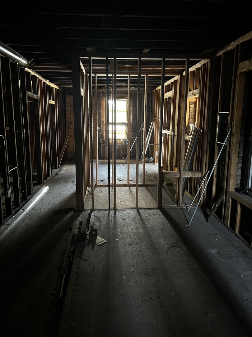 143 West 74th Street Chicago, IL 60621 - Photo 6 of 7