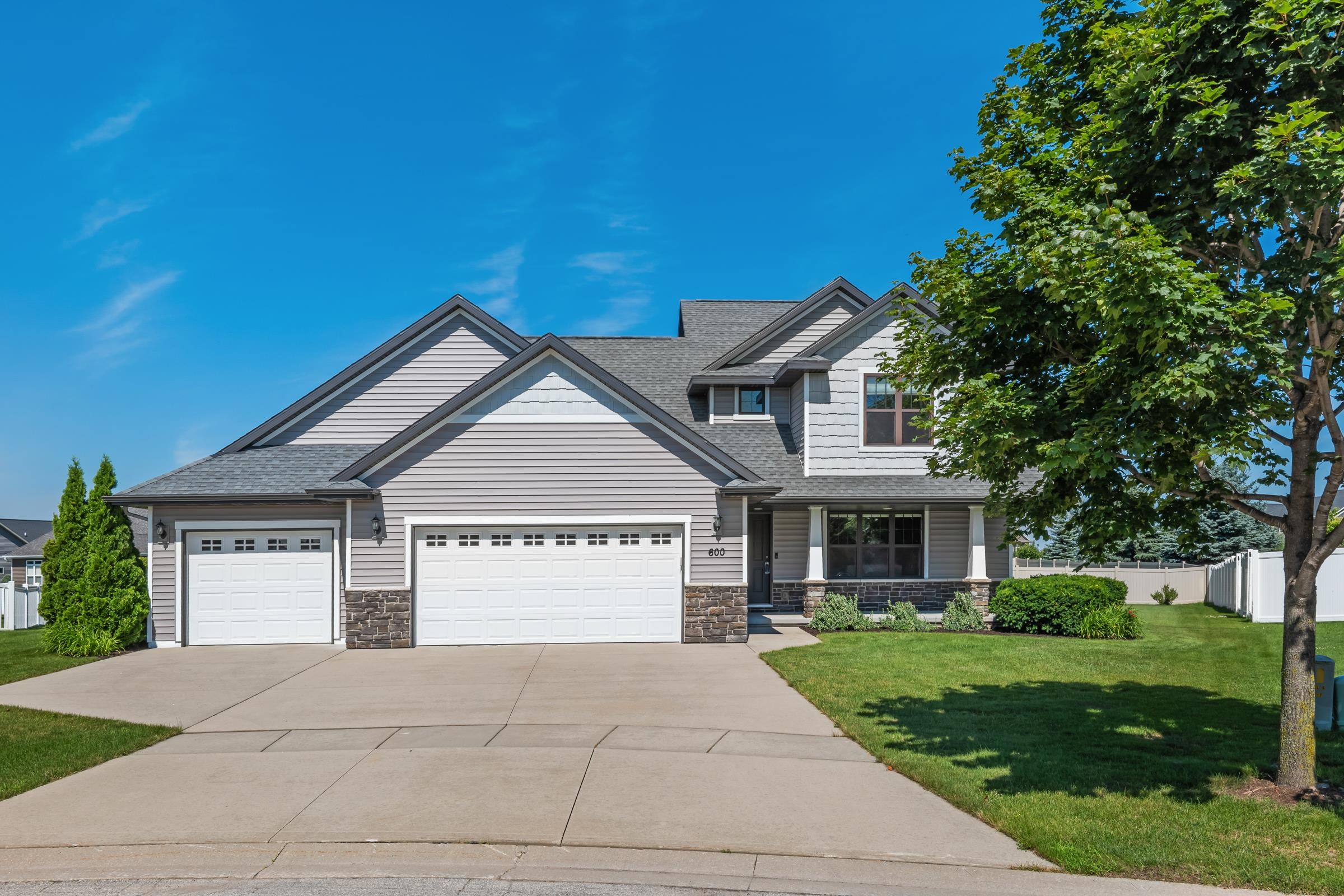 600 Castlestone Court Oneida, WI 54155 - Photo 1 of 72