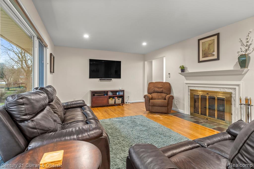 35765 Springvale Street Farmington Hills, MI 48331 - Photo 15 of 53