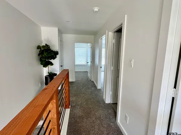 $1,800 | 18747 FM 2493, Flint, TX 75762