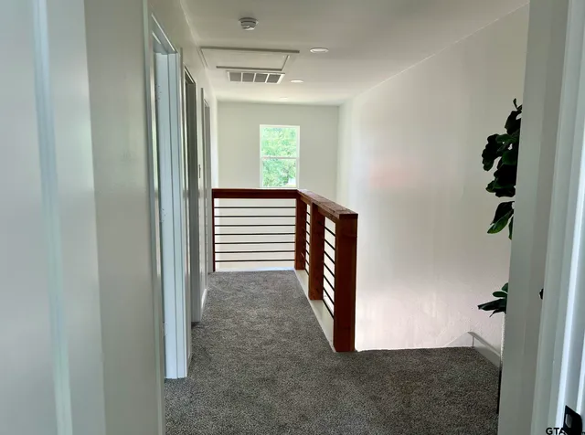 $1,800 | 18747 FM 2493, Flint, TX 75762