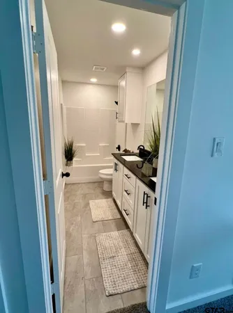 $1,800 | 18747 FM 2493, Flint, TX 75762