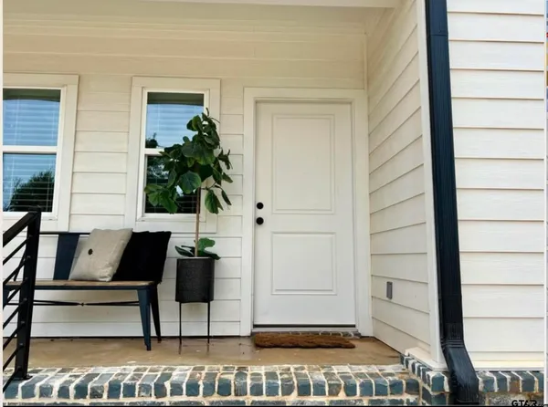 $1,800 | 18747 FM 2493, Flint, TX 75762