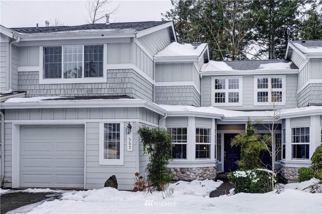 557 Elma Avenue Northeast Renton, WA 98059 - Photo 1 of 25 Gallery Image 1