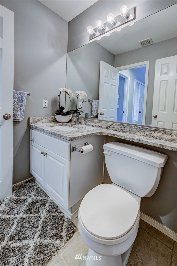 557 Elma Avenue Northeast Renton, WA 98059 - Photo 16 of 25 Gallery Image 16