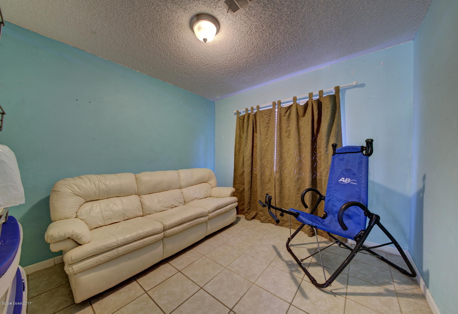 665 Weaver Road Southwest Palm Bay, FL 32908 - Photo 17 of 21 Bedroom 2