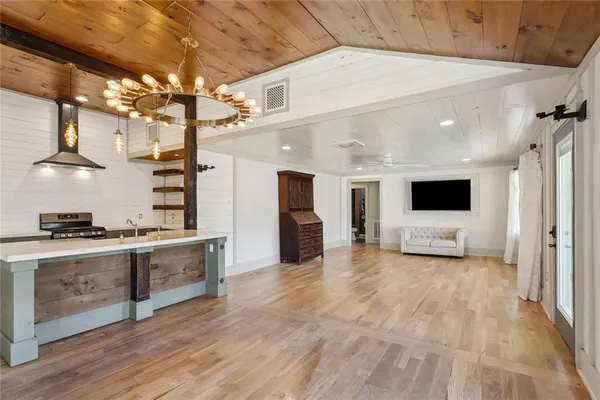 $395,000 | 1612 Mossy Street, Covington, LA 70433