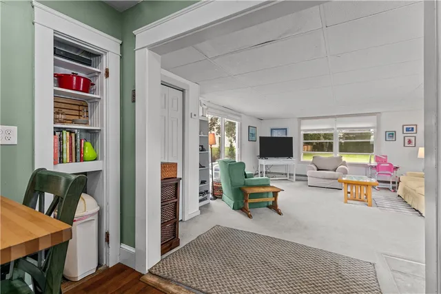 $990,000 | 129 Bliss Mine Road, Newport, RI 02840