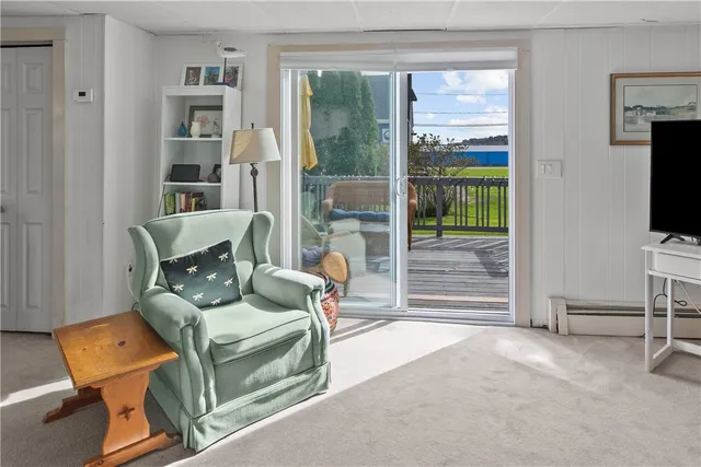 $990,000 | 129 Bliss Mine Road, Newport, RI 02840