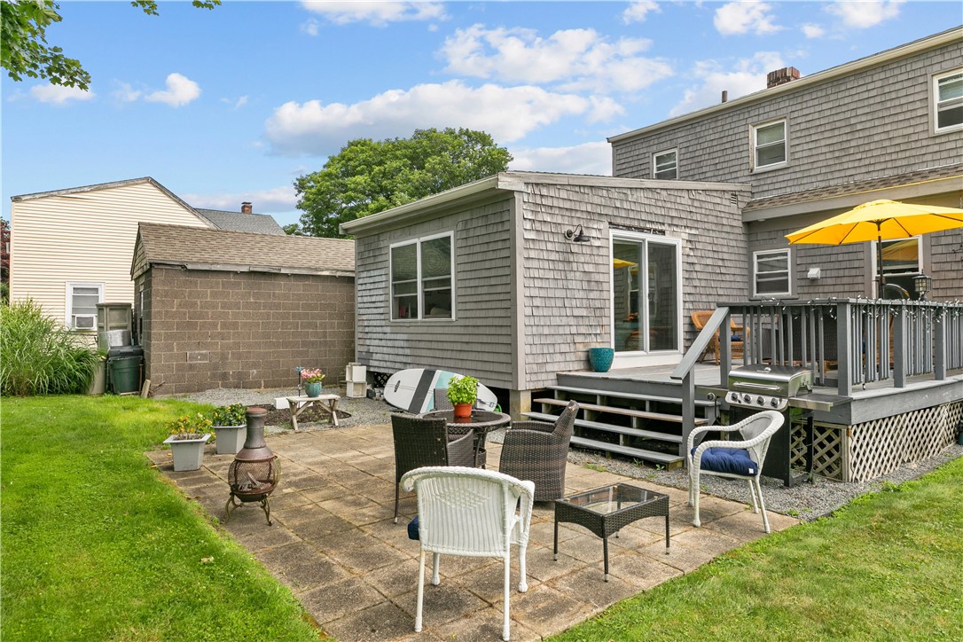 129 Bliss Mine Road Newport, RI 02840 - Photo 31 of 44