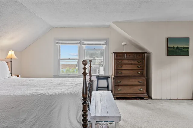 $990,000 | 129 Bliss Mine Road, Newport, RI 02840