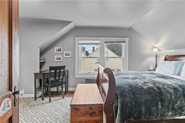 $990,000 | 129 Bliss Mine Road, Newport, RI 02840