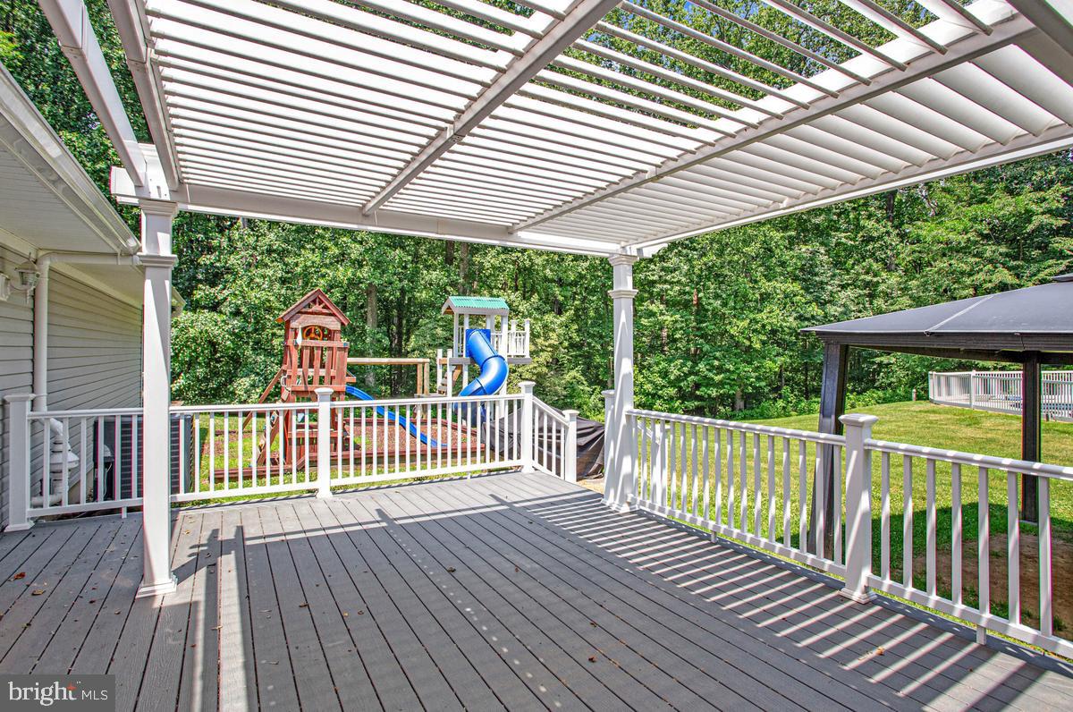 6521 Wilson Road Friendship, MD 20758 - Photo 45 of 55 Deck