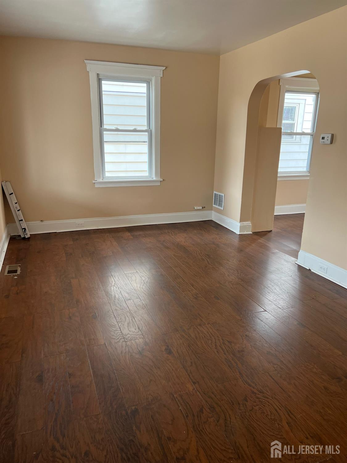 182 Fulton Street New Brunswick, NJ 08901 - Photo 4 of 9