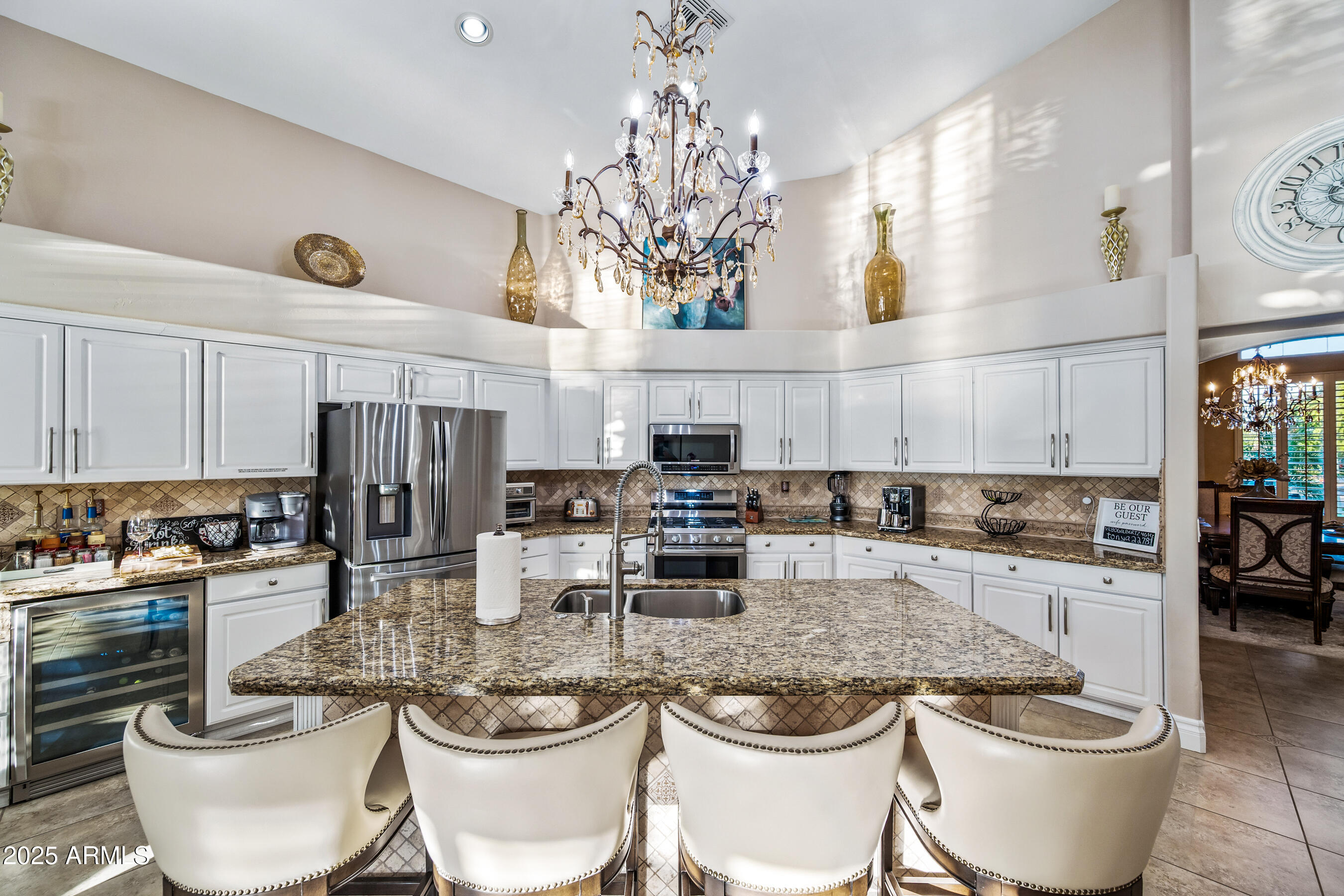 1817 East Willow Tree Circle Gilbert, AZ 85234 - Photo 12 of 133 12-1817EWTC-ocupix-IR