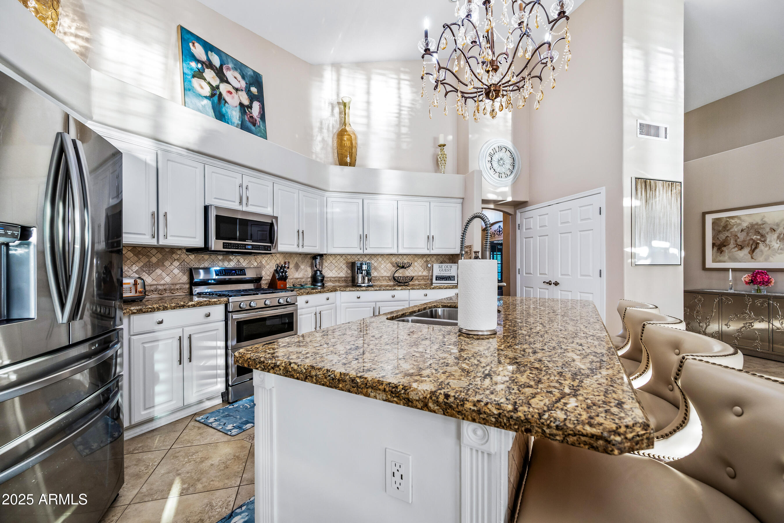 1817 East Willow Tree Circle Gilbert, AZ 85234 - Photo 13 of 133 13-1817EWTC-ocupix-IR