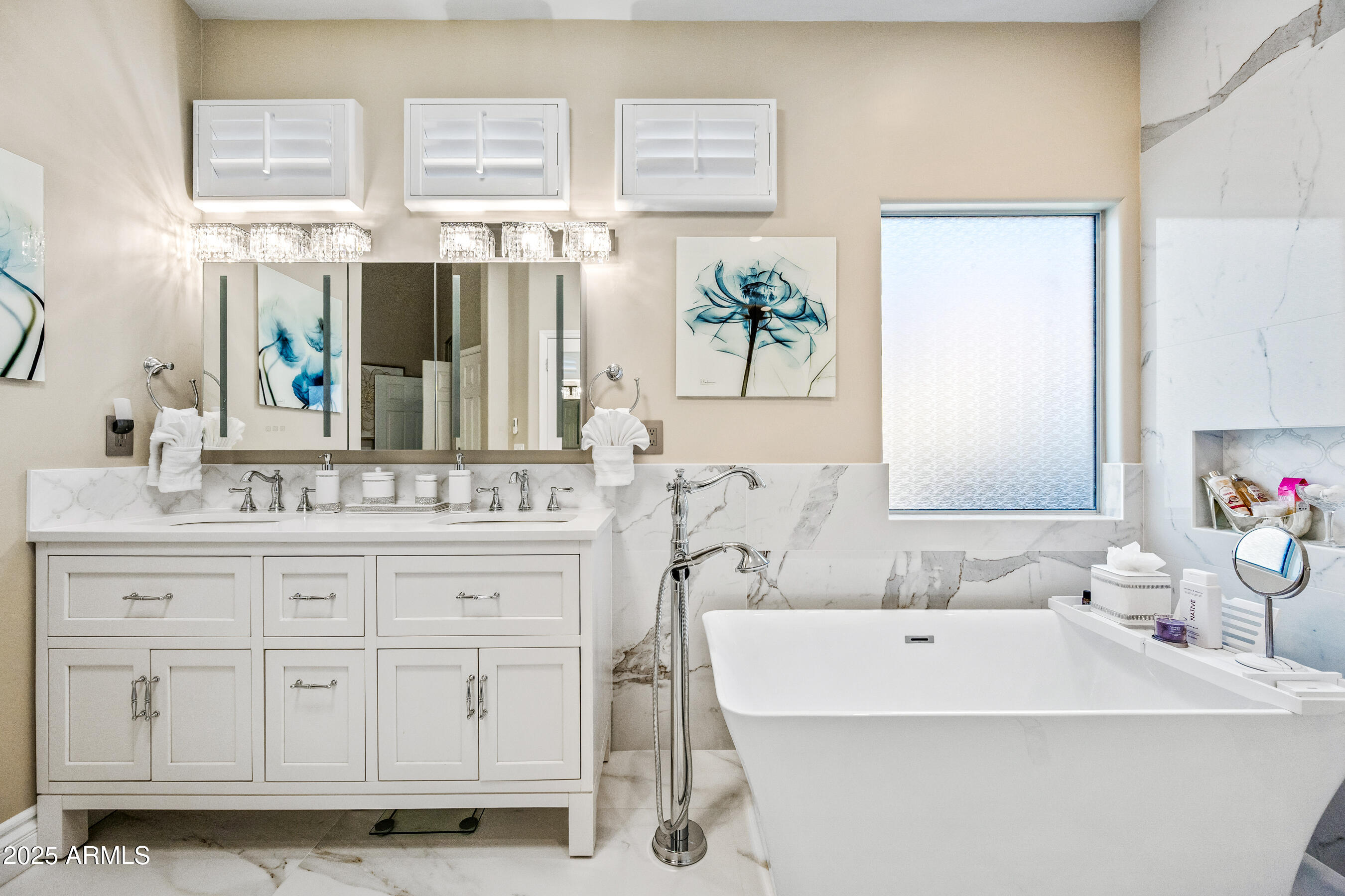 1817 East Willow Tree Circle Gilbert, AZ 85234 - Photo 70 of 133 72-1817EWTC-ocupix-IR