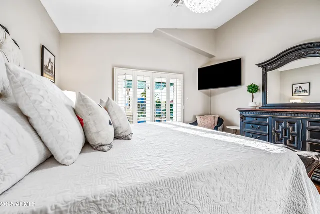 $40,000 | 1817 East Willow Tree Circle, Gilbert, AZ 85234