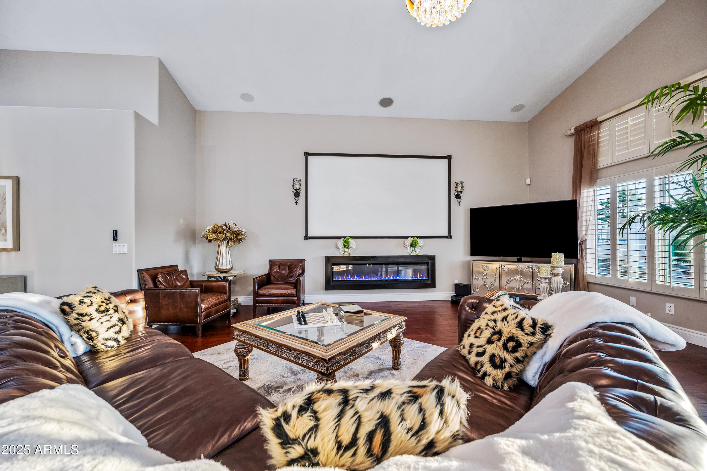 1817 East Willow Tree Circle Gilbert, AZ 85234 - Photo 10 of 133 10-1817EWTC-ocupix-IR