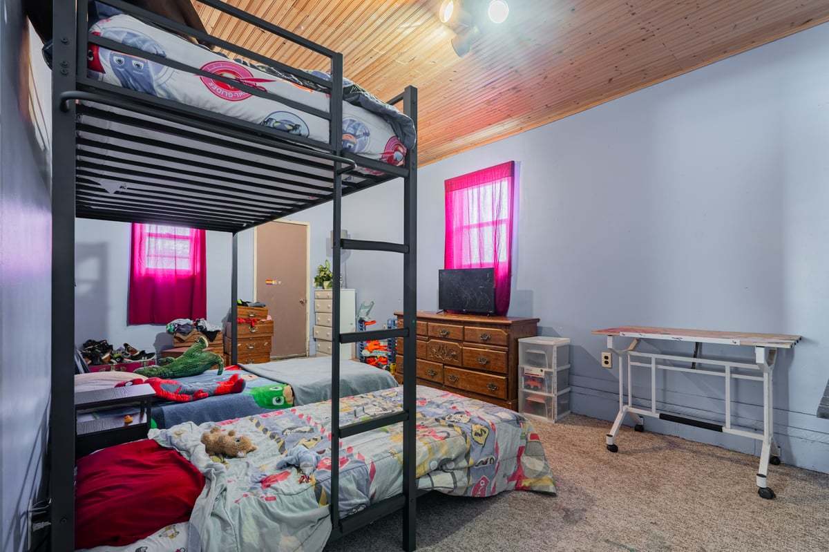 202 Jones Street Secor, IL 61771 - Photo 17 of 26