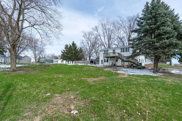 $159,900 | 202 Jones Street, Secor, IL 61771