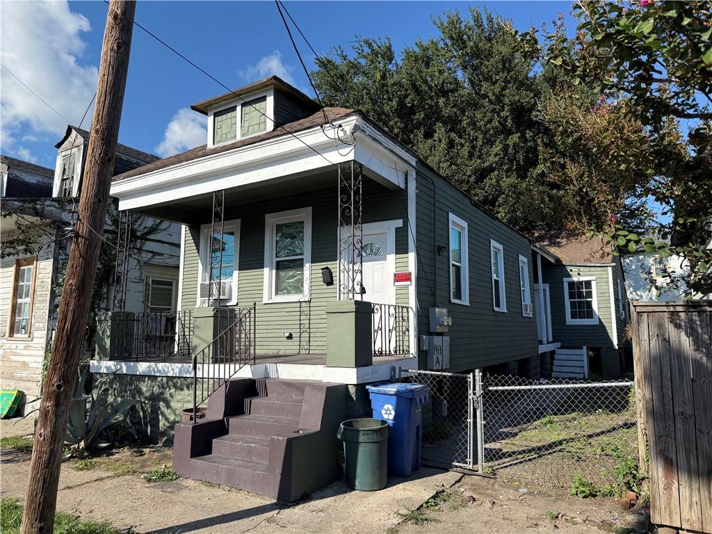 1413 Columbus Street, Unit B New Orleans, LA 70116 - Photo 2 of 12