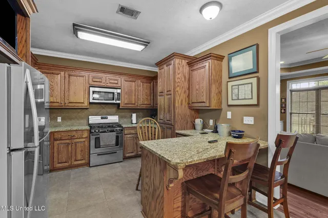 $330,000 | 277 Martin Drive, Carthage, MS 39051