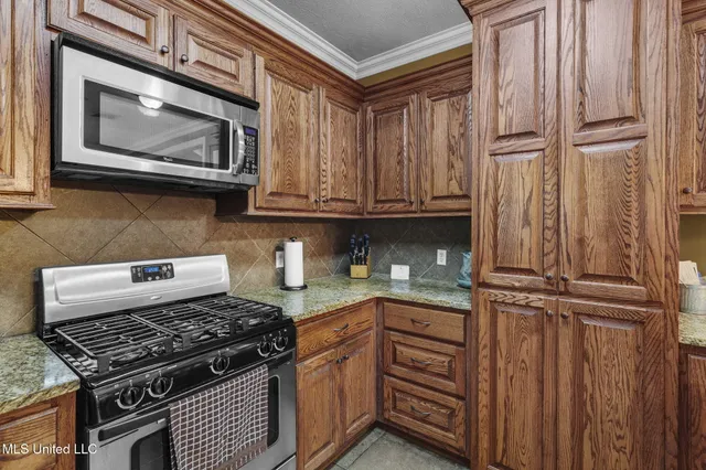 $330,000 | 277 Martin Drive, Carthage, MS 39051