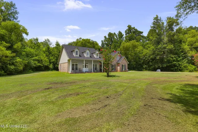 $330,000 | 277 Martin Drive, Carthage, MS 39051