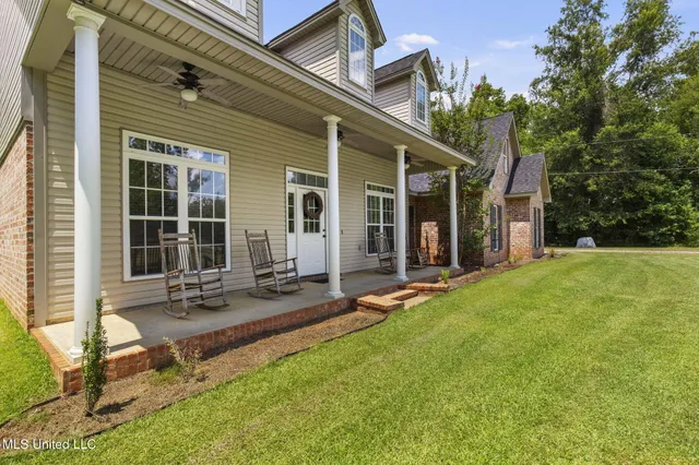 $330,000 | 277 Martin Drive, Carthage, MS 39051