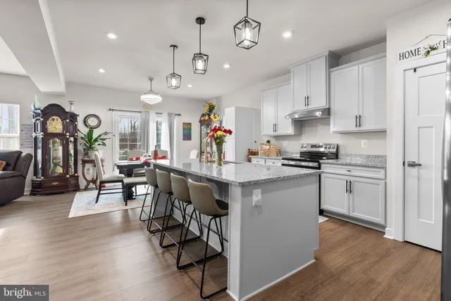 $752,000 | 15542 Twin River Circle, Bowie, MD 20716